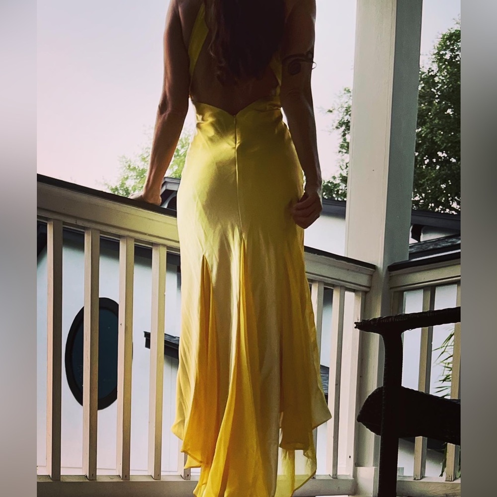 Yellow Mermaid Gown, gorgeous! SOLD✅